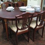 433 3025 DINING ROOM SET